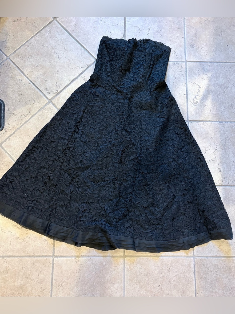 Robell Vintage Black Strapless Lace Dress - Picture 1 of 16
